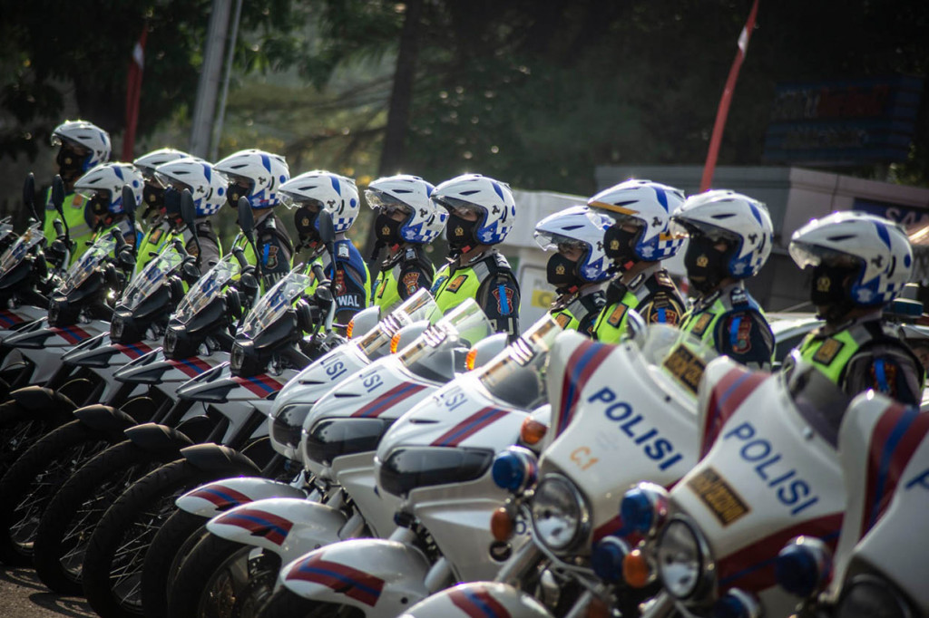 Ada lima jenis pelanggaran yang menjadi sasaran utama dalam Operasi Patuh Jaya 2020, yakni: melawan arus lalu lintas, melanggar marka stop line, penumpang dan pengemudi tidak menggunakan helm SNI, melintas di bahu jalan tol, dan menggunakan rotator dan sirine tidak sesuai ketentuan. 