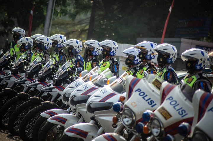 Ada lima jenis pelanggaran yang menjadi sasaran utama dalam Operasi Patuh Jaya 2020, yakni: melawan arus lalu lintas, melanggar marka stop line, penumpang dan pengemudi tidak menggunakan helm SNI, melintas di bahu jalan tol, dan menggunakan rotator dan sirine tidak sesuai ketentuan. 