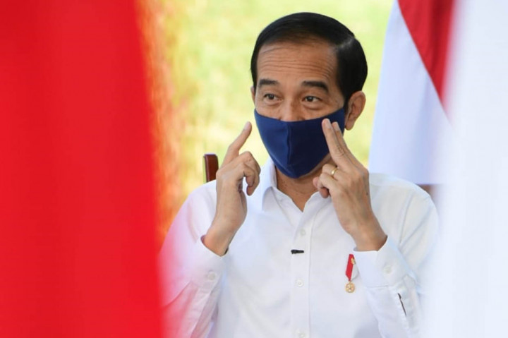 Presiden dan Ibu Negara mengatakan bahwa keduanya merasa sangat berbahagia bisa menyapa anak-anak dari seluruh penjuru Tanah Air, meski untuk saat ini harus dilakukan secara virtual. Pandemi Covid-19 yang saat ini tengah melanda mengharuskan kita untuk membatasi aktivitas di luar rumah.