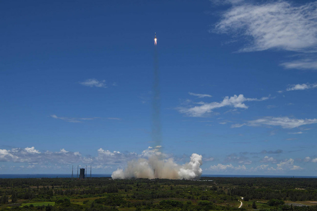 Tianwen-1 diperkirakan akan tiba pada Februari 2021 setelah tujuh bulan, dengan menempuh perjalanan sejauh 55 juta kilometer (34 juta mil).