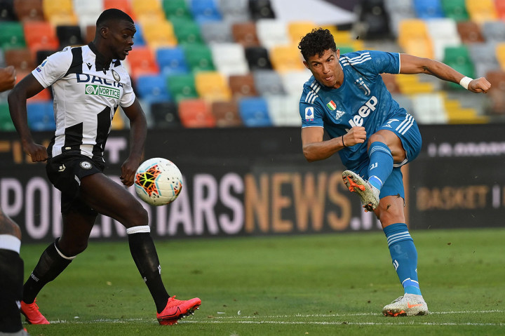 Juve berusaha merestorasi keunggulan melalui sepakan-sepakan jarak jauh, sedangkan tuan rumah menurunkan tempo permainan sambil beberapa kali mengancam melalui pergerakan Sema.