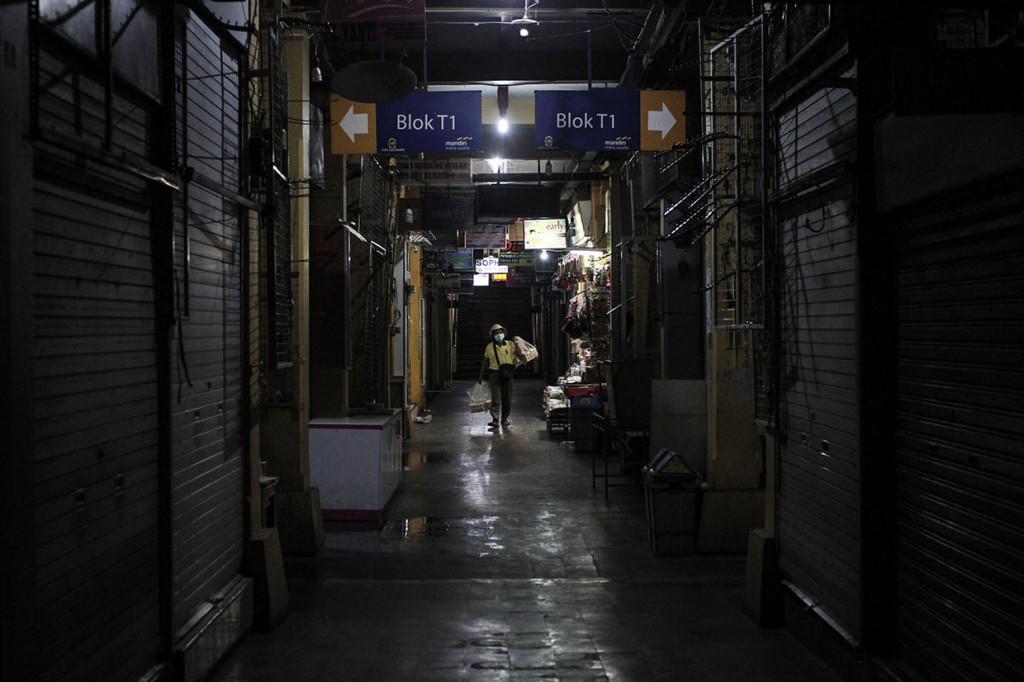 Menurut data Dinas Pariwisata Daerah Istimewa Yogyakarta, kunjungan wisatawan mancanegara pada April 2020 di masa pandemi covid-19, 0 orang, atau turun 100 persen bila dibandingkan periode yang sama tahun lalu yang mencapai 19.605 orang.