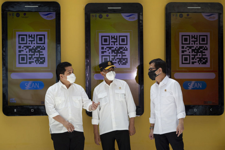 Sementara Menhub Budi Karya Sumadi menyatakan bahwa aplikasi tersebut dapat digunakan oleh para calon penumpang yang hendak melakukan penyeberangan dari Bakauheni menuju Merak atau sebaliknya. Selain itu, dengan penggunaan aplikasi ini para calon penumpang juga dapat melakukan pemesanan paling lama 60 hari sebelum keberangkatan atau 5 jam sebelum berangkat.