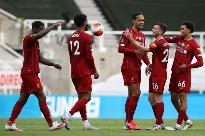 Hasil itu membuat Liverpool mencatatkan 32 kemenangan dalam semusim, jumlah terbanyak bagi klub berjuluk The Reds itu, sekaligus menutup musim dengan 99 poin atau raihan terbanyak dalam semusim Liga Premier yang sudah mereka juarai sejak beberapa pekan lalu. Sementara bagi Newcastle tetap berada di urutan 13 klasemen akhir dengan perolehan 44 poin.