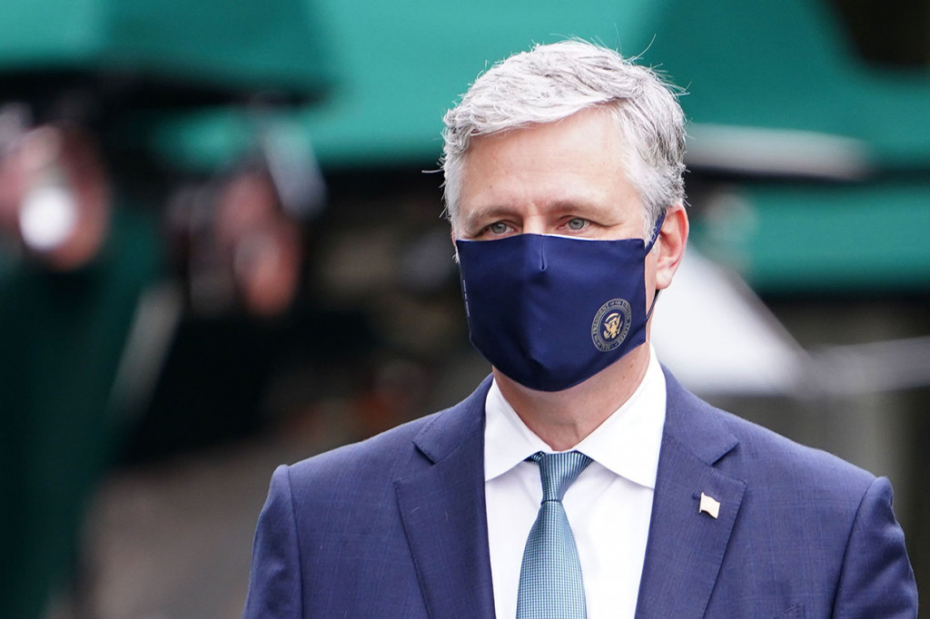 O'Brien, yang mengambil alih jabatan penasihat keamanan nasional dari pendahulunya, John Bolton, September 2019 lalu, telah melakukan perjalanan ke Paris pada pertengahan Juli untuk mewakili AS pada upacara Hari Bastille. Dia bertemu Presiden Prancis Emmanuel Macron saat di sana.