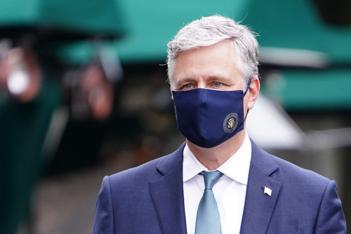 O'Brien, yang mengambil alih jabatan penasihat keamanan nasional dari pendahulunya, John Bolton, September 2019 lalu, telah melakukan perjalanan ke Paris pada pertengahan Juli untuk mewakili AS pada upacara Hari Bastille. Dia bertemu Presiden Prancis Emmanuel Macron saat di sana.