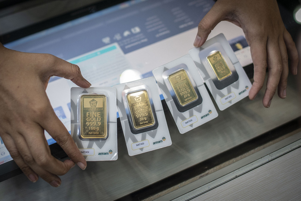 Kenaikan harga emas di dalam negeri tersebut menyusul melonjaknya harga emas di pasar internasional yang mencapai rekor baru USD1.931 per ounce, atau tertinggi sepanjang 7 tahun terakhir.