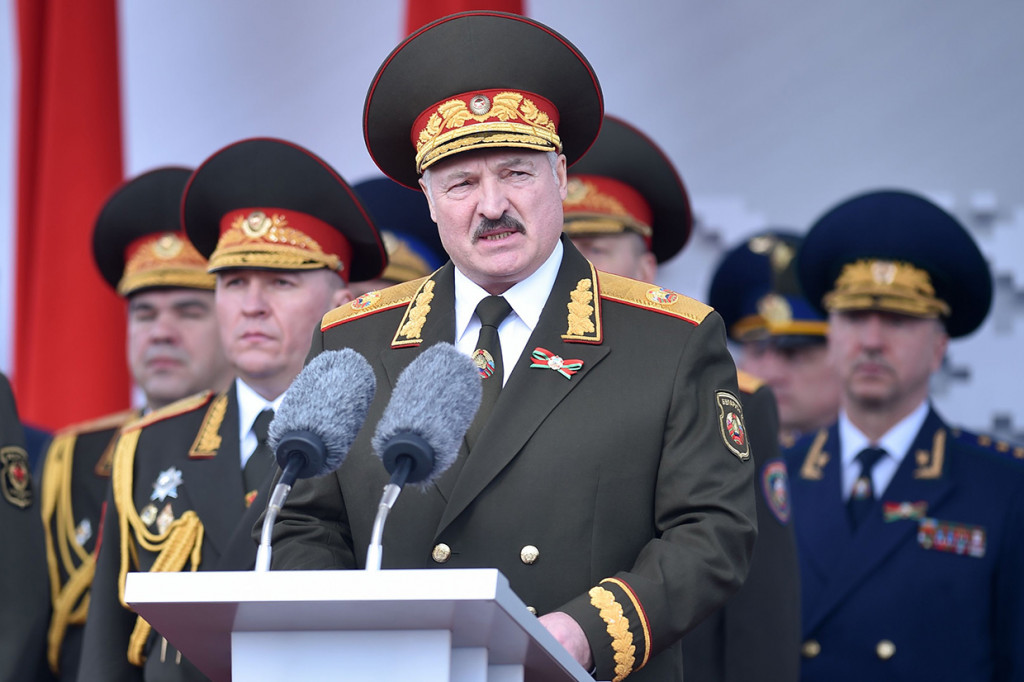 Presiden Belarus Alexander Lukashenko menyatakan bahwa dirinya terinfeksi virus korona tanpa menunjukkan gejala apa pun dan kini telah pulih, seperti dikutip kantor berita BELTA, Selasa, 28 Juli 2020 waktu setempat.