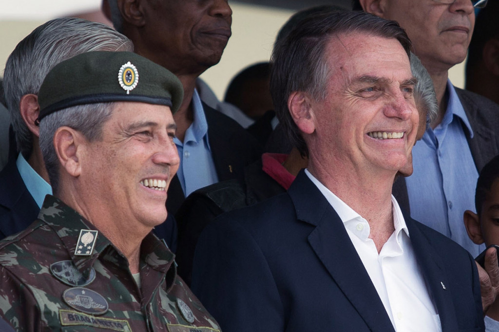 Kondisi Braga Netto baik-baik saja dan tidak menunjukkan gejala, demikian pernyataan dari pihak kantor. Ia masih akan menjalani isolasi sampai pemeriksaan lanjutan dan evaluasi medis dilakukan, dan masih bertugas secara virtual.