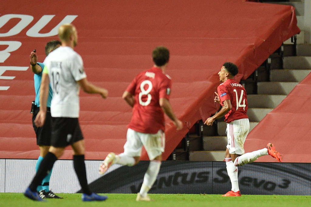 MU berhasil menyamakan kedudukan pada menit ke-57 lewat situasi serangan balik cepat yang diakhiri Jesse Lingard memperdaya kiper Alexander Schlager.