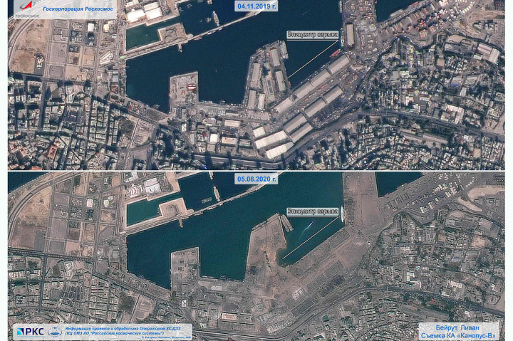 Gambar combo satelit yang dirilis pada 5 Agustus 2020 oleh badan antariksa Rusia Roscosmos menunjukkan pemandangan pelabuhan Beirut pada 4 November 2019 (atas) dan pada 5 Agustus 2020 sehari setelah ledakan di gudang di pelabuhan.