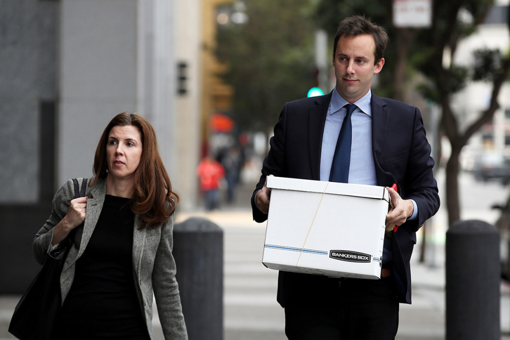 Levandowski kemudian mengajukan pailit pada Maret karena hutang USD179 juta kepada Google Alphabet Inc atas tindakannya itu. 