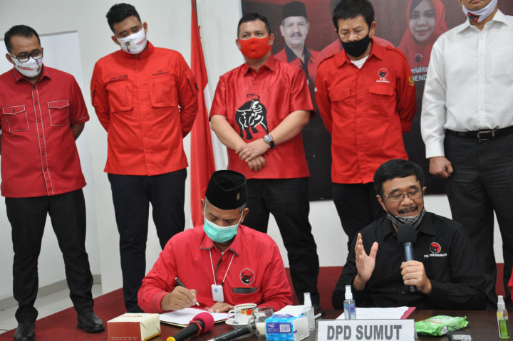 Pdip Resmi Usung Bobby Nasution Aulia Rahman Di Pilkada Medan Medcom Id