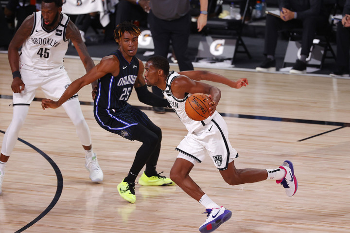 Nets yang sudah mengunci posisi ketujuh klasemen Wilayah Timur kini memiliki catatan 35 kemenangan dan 36 kekalahan (35-36), satu strip di atas Magic (32-40), demikian catatan laman resmi NBA.