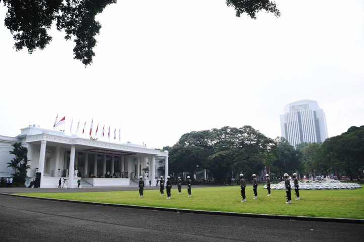 Suasana gladi Upacara Peringatan Detik-Detik Proklamasi Kemerdekaan Republik Indonesia di halaman Istana Merdeka, Jakarta.