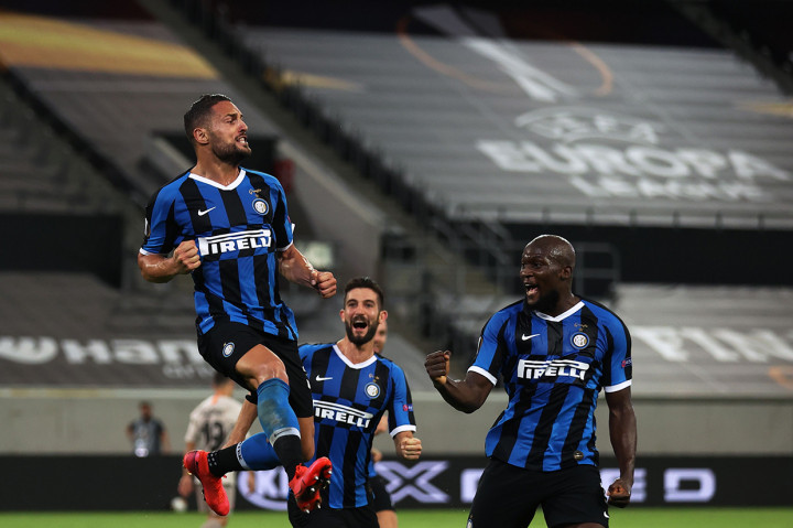 Nerazzurri baru bisa menggandakan keunggulan pada menit ke-64 lewat sundulan Danilo D'Ambrosio menyambut tendangan sudut Marcelo Brozovic.