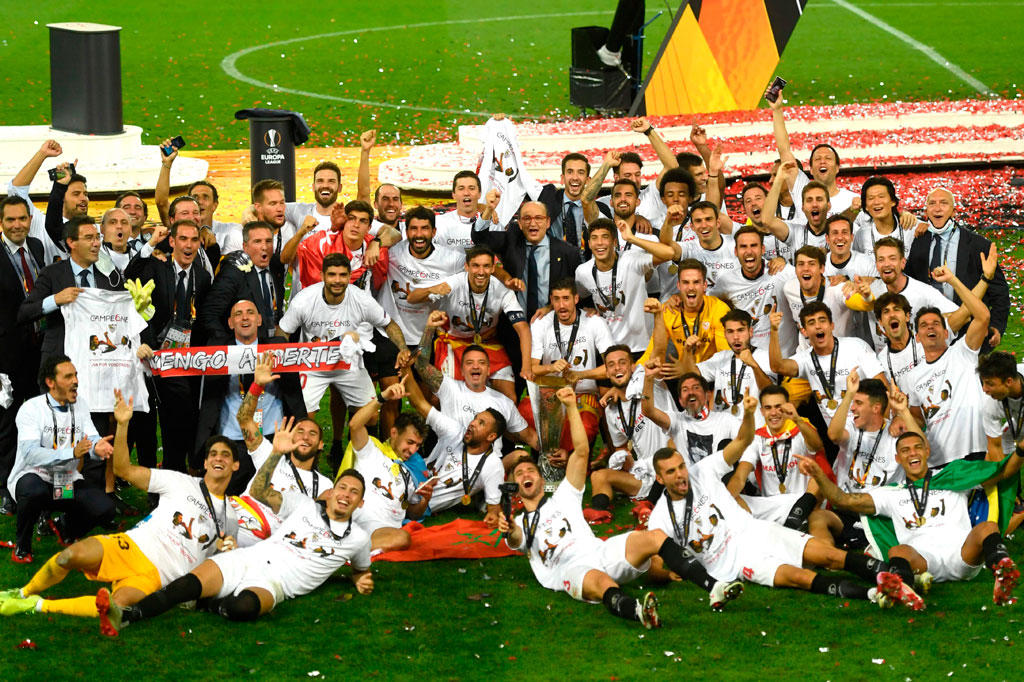 Sevilla berhasil meraih gelar Juara Liga Europa setelah menaklukkan Inter Milan dengan skor 3-2 pada laga final di Stadion RheinEnergie, Cologne, Jerman, Sabtu, 22 Agustus 2020 dini hari WIB.