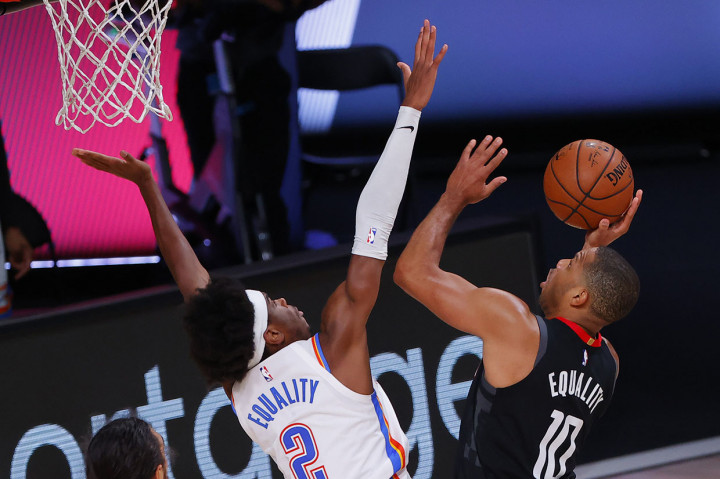 Sedangkan Eric Gordon menambahkan 23 poin.