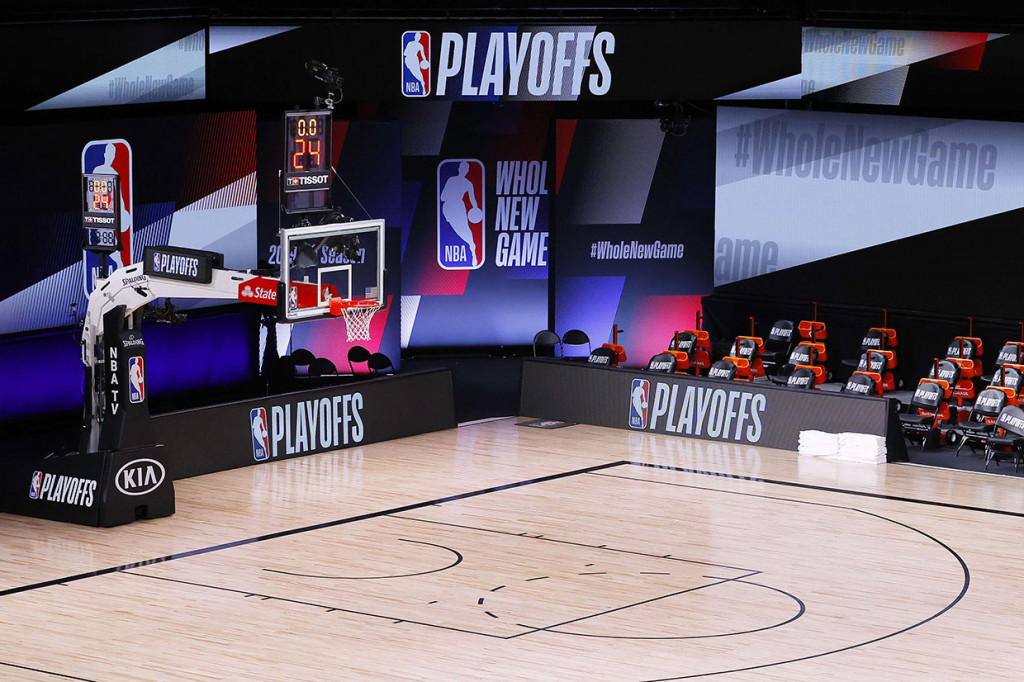 Boikot itu merupakan tanggapan Bucks terhadap penembakan Jacob Blake, dari belakang tubuhnya oleh polisi di Kenosha, Wisconsin, 23 Agustus 2020). Saat penambakan berlangsung, ketiga anak Blake berada di dalam mobil dan menyaksikan langsung kejadian tersebut. Blake dilaporkan terancam lumpuh seumur hidup akibat penembakan tersebut.