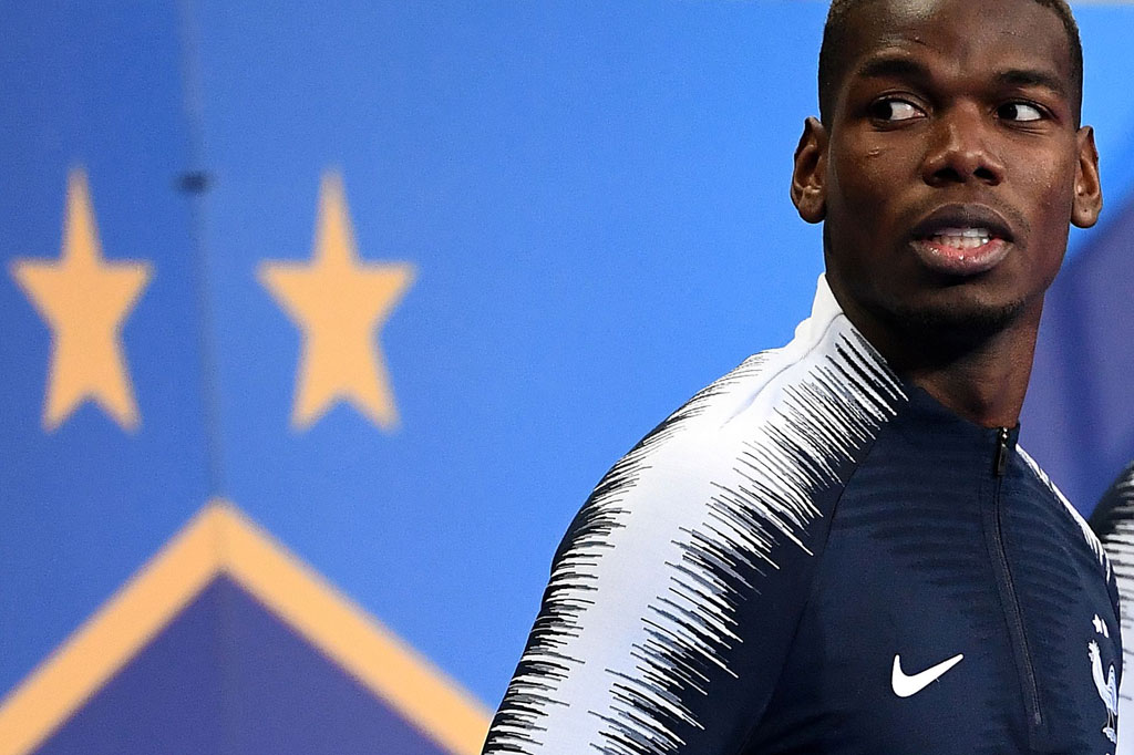 Gelandang Manchester United Paul Pogba dinyatakan positif covid-19. Terkait hal itu dia dicoret dari skuad timnas Prancis untuk pertandingan Nations League bulan depan melawan Swedia dan Kroasia. 