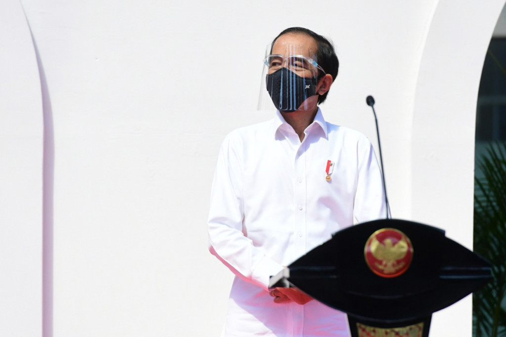Jokowi menambahkan, dibandingkan dengan Bandara Internasional Adisucipto yang memiliki panjang landas pacu (runway) 2.200 meter, bandara baru tersebut memiliki landas pacu yang jauh lebih panjang yakni 3.250 meter.