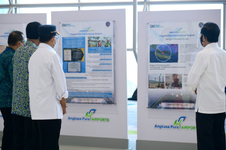 Presiden juga memuji Gubernur DIY yang memiliki keahlian dalam desain arsitektur. Hal ini bisa dilihat dari desain eksterior dan interior bandara. Ia juga berterima kasih pada PT PP dan AP I yang mengerjakan Bandara Internasional Yogyakarta dengan baik. 