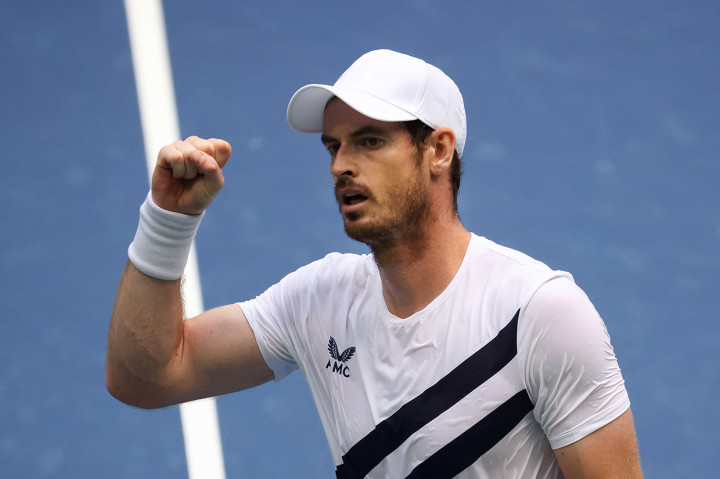 Mantan juara Andy Murray bangkit dari ketertinggalan dua set untuk melaju ke babak kedua US Open, Rabu, 2 September 2020 WIB.