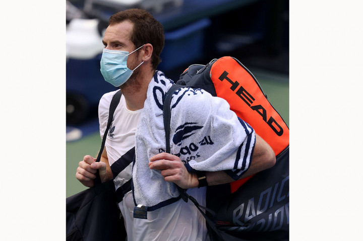 Namun petenis asal Inggris itu tidak mudah menyerah. Dia bangkit di set ketiga dan mengamankan match point di set keempat sebelum melibas petenis peringkat ke-49 itu untuk mengklaim kemenangan setelah bermain empat jam 38 menit.
