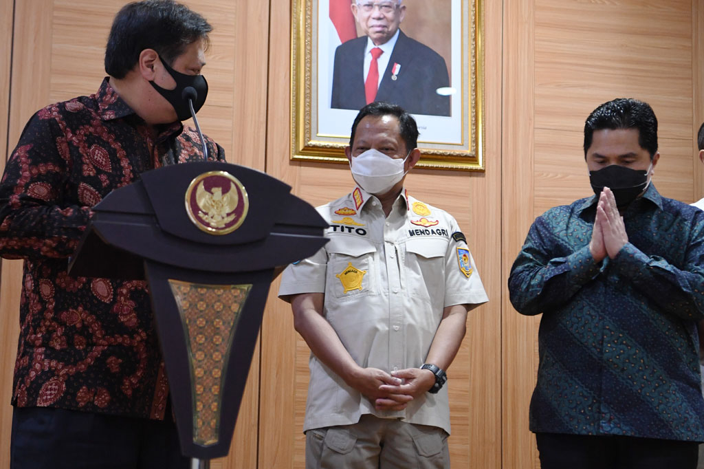 Dalam kesempatan itu, Airlangga juga mengungkapkan angka pemulihan atau 'recovery rate' di Indonesia mencapai 71,7 persen atau lebih tinggi dari global dan angka kematian mencapai 4,2 persen.