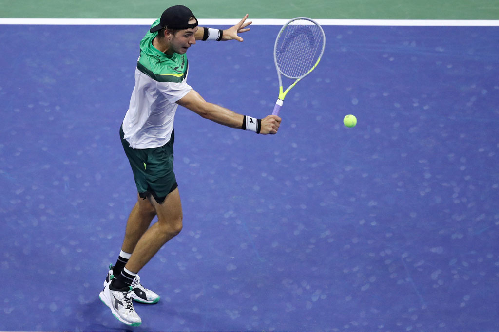 Djokovic, juara tiga kali di arena Flushing Meadows ini, tak pernah tertekan oleh Struff. Dalam catatan pertemuan keduanya, Djokovic hanya kalah satu kali dalam lima pertemuan mereka.