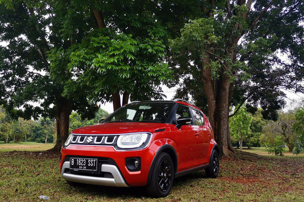 Suzuki merancang fascia New Ignis lebih sporty dengan ubahan di sektor bumper, foglamp, lampu utama, grill dan beberapa detail lainnya.