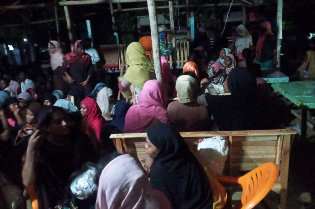 Dari pendataan awal para imigran didominasi wanita yang mencapai 181 jiwa, kemudian 14 anak-anak dan 100 lainnya imigran laki-laki.