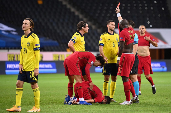 Ronaldo Bawa Portugal Tundukkan Swedia 2-0