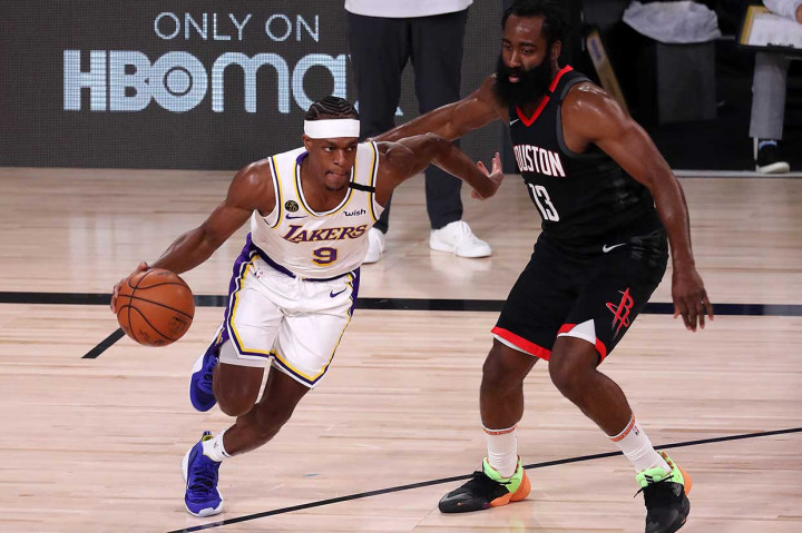Selain LeBron, Rajon Rondo juga berandil besar atas kemenangan di gim ketiga tersebut. Ia memicu reli di kuarter keempat dengan mencetak delapan poin berturut-turut saat Lakers melaju 10-0 di awal kuarter keempat yang membuat Lakers unggul hingga pertandingan usai. Secara keseluruhan, Rondo menyumbang 21 poin dan sembilan assist.