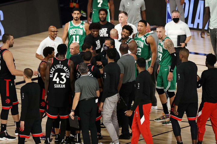 Kemenangan itu membuat kedudukan antara kedua tim menjadi imbang 3-3. Gim ketujuh akan dimainkan pada Sabtu, 12 September 2020 WIB. Pemenang laga tersebut akan menghadapi Miami Heat di final Wilayah Timur.