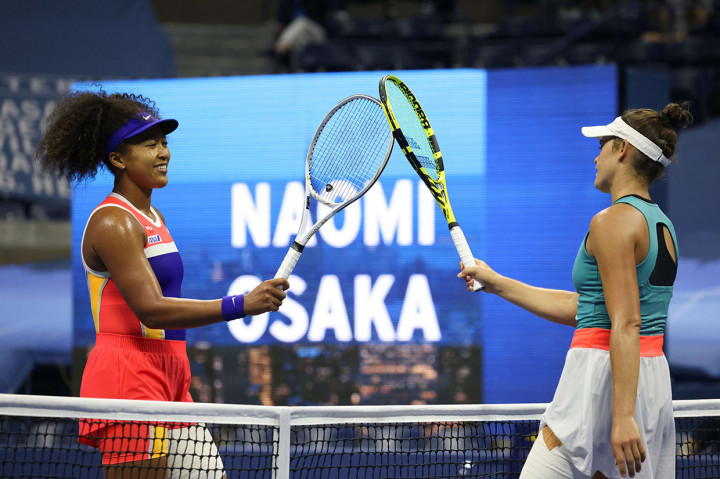 Brady tampil di semifinal Grand Slam untuk pertama kalinya tanpa kalah satu set pun di putaran sebelumnya, dan ia tidak memperlihatkan rasa gugup menghadapi Osaka. Namun kekuatan petenis Jepang itu membuat Brady tak berdaya.