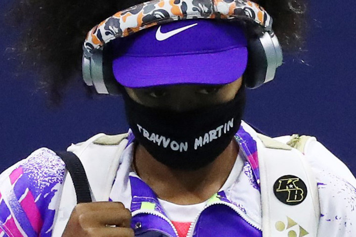Juara Australia Terbuka 2019 itu mengenakan masker berbeda untuk menghormati para korban ketidakadilan rasial dan kebrutalan polisi sepanjang turnamen. Dia sudah mengenakan masker bertuliskan nama Breonna Taylor, Elijah McClain, Ahmaud Arbery, Trayvon Martin, dan George Floyd.