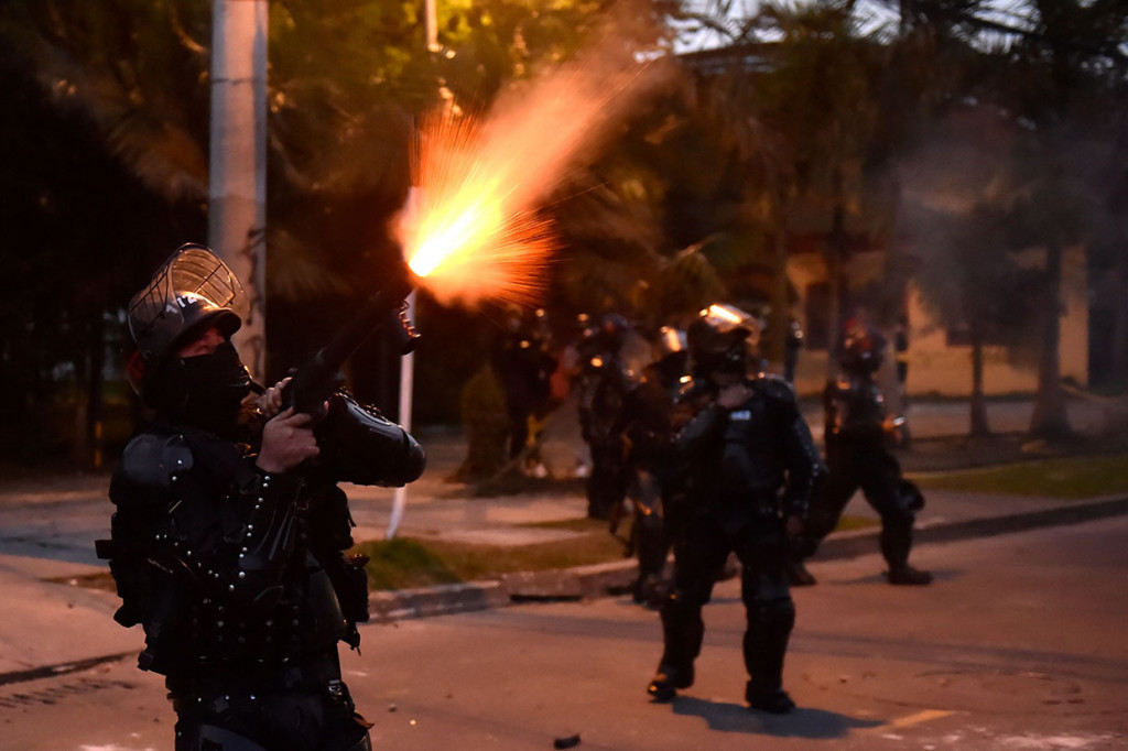 Trujillo mengatakan dia akan meningkatkan penegakan hukum di ibu kota yang berpenduduk lebih dari tujuh juta itu dengan menerjunkan ratusan tentara dan petugas polisi militer.