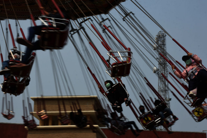 Seluruh pengunjung Ancol yang telah melakukan pembelian tiket secara daring masih dapat digunakan hingga Minggu, 13 September 2020. Namun, bagi pengunjung yang belum dapat menggunakan tiket sampai tanggal tersebut, masa berlaku tiket dapat digunakan sampai dengan 30 Juni 2021, dengan sistem reservasi terlebih dahulu.