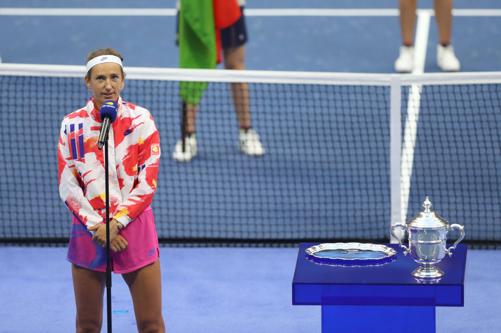 Sementara itu, kekalahan ini membuat Azarenka gagal untuk ketiga kalinya di final AS Terbuka. Sebelumnya, ia kalah di final 2012 dan 2013, keduanya dari Serena Williams, lawan yang dia kalahkan di semifinal kemarin. AFP Photo/Matthew Stockman