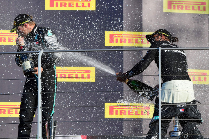 Hamilton kini hanya terpaut satu kemenangan dari rekor sepanjang masa yang dipegang Michael Schumacher.