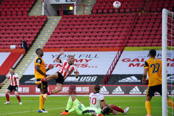 Sheffield balik menyengat pada babak kedua. Beberapa peluang tercipta, salah satunya lewat sundulan stiker Oliver McBurnie. Sayangnya bola masih melambung.