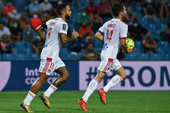 Kerja keras Lyon tak kunjung membuahkan hasil, hingga akhirnya Vitorino Hilton menjatuhkan Rayan Cherki di dalam kotak penalti. Depay sukses mengeksekusi penalti itu untuk memperkecil ketertinggalan Lyon jadi 1-2 pada menit ke-82. Tidak ada gol lagi hingga laga usai.