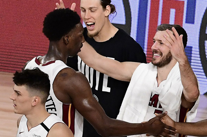 Goran Dragic mencetak 29 poin, Jae Crowder memasukkan 22 poin, dan Butler menyumbang 20 poin untuk Heat, yang menyingkirkan Celtics di babak playoff pada 2011 dan 2012.