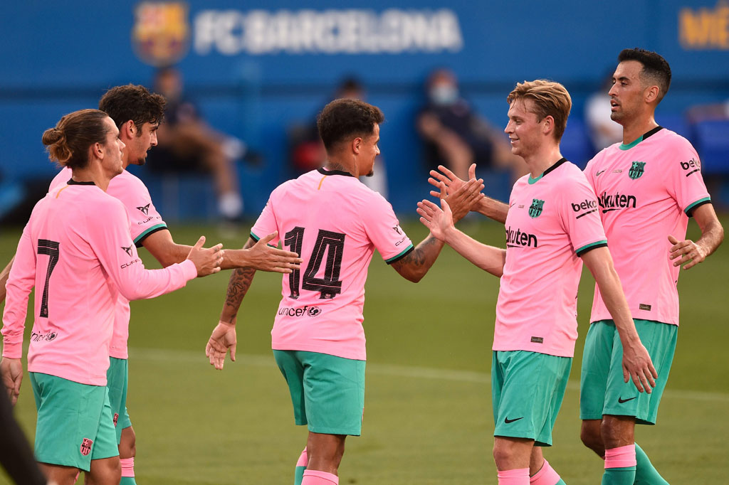 Barca akhirnya berhasil membuka keunggulan pada menit ke-21 lewat Philippe Coutinho menyelesaikan umpan matang Lionel Messi.