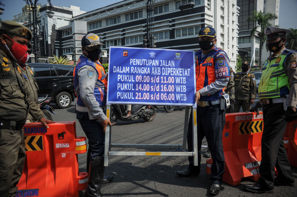 Pemkot Bandung  Tutup Sejumlah Jalan  Protokol Medcom id