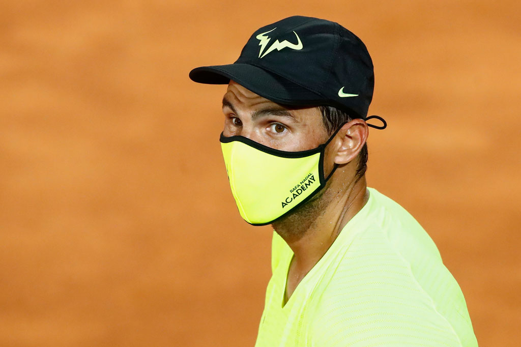 Juara French Open 12 kali itu kembali tampil, setelah terakhir kali bermain di Acapulco pada Februari, melewatkan lapangan keras US Open karen khawatir pandemi virus korona (covid-19).