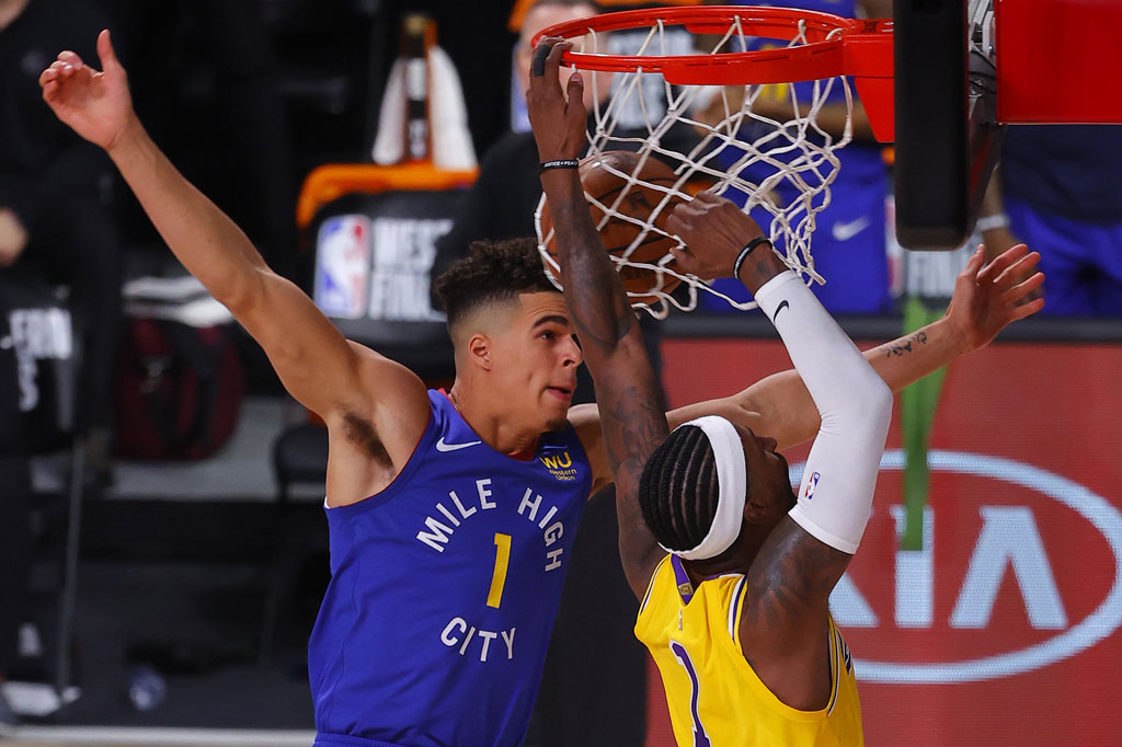 Kentavious Caldwell-Pope membuntuti di posisi topskor Lakers dengan mencetak 18 poin, antara lain melalui tiga dari lima upaya tembakan tiga poin.
