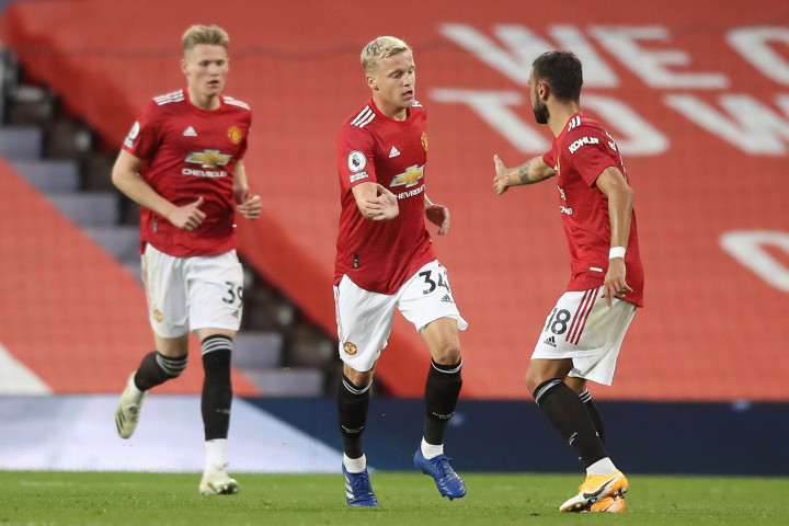 MU sempat memangkas jarak melalui debutan Donny van de Beek sebelum Palace menyudahi perlawanan MU melalui gol kedua Zaha. AFP Photo/Martin Rickett