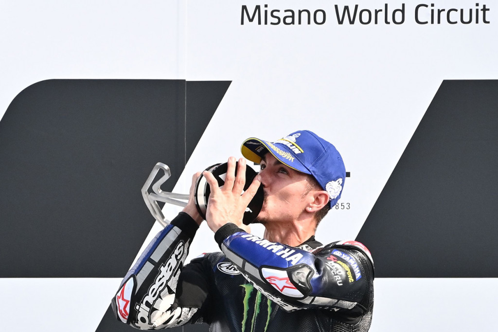 Pebalap Monster Energy Yamaha, Maverick Vinales, sukses menjuarai MotoGP Emilia Romagna 2020.  